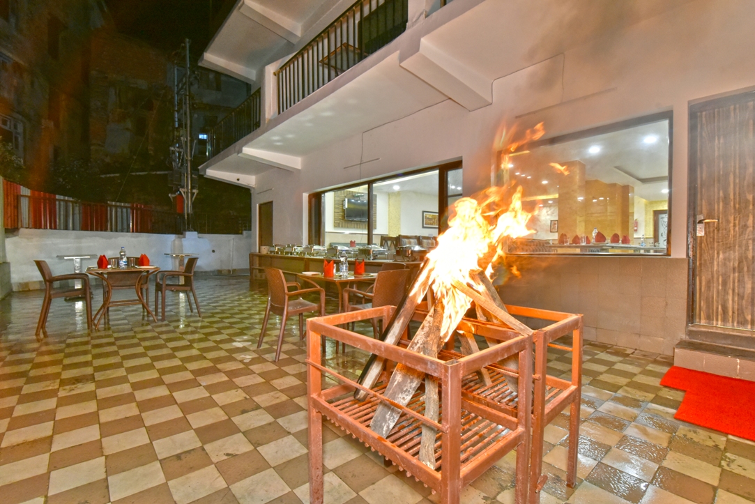 Open Restaurant
