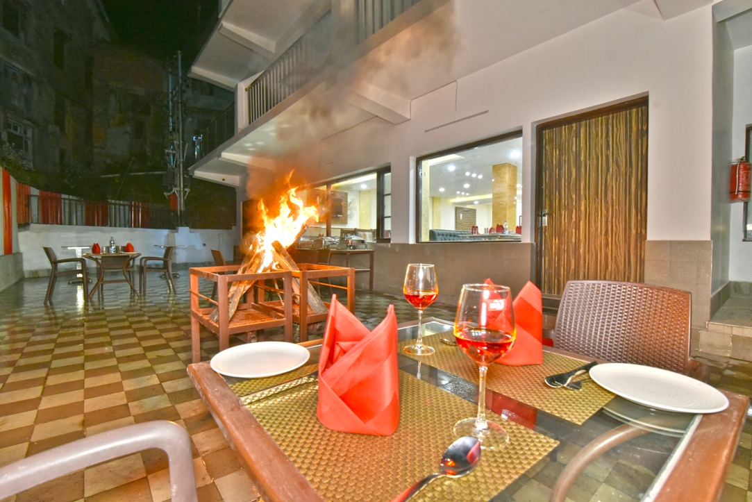 Open Restaurant
